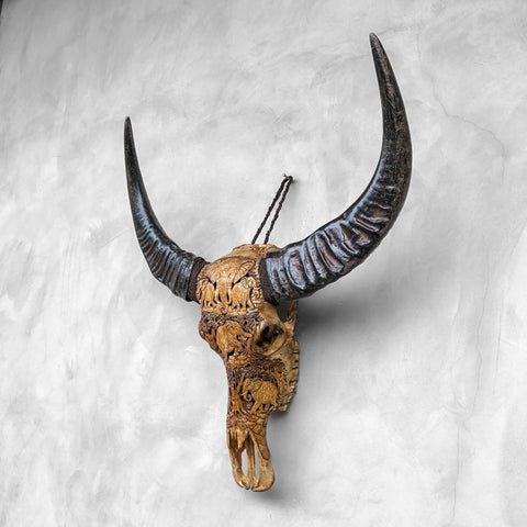 Elefantenherde | Handgeschnitzter Büffelschädel