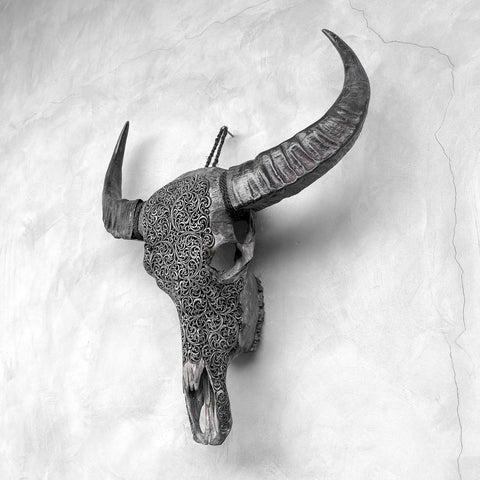 Filigraner Farn | Hand-Carved Buffalo