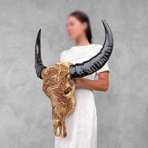 Drache Phönix | Handgeschnitzter Büffelschädel