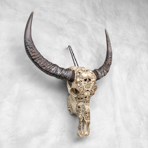 Makaberer Diablo | Handgeschnitzter Büffelschädel
