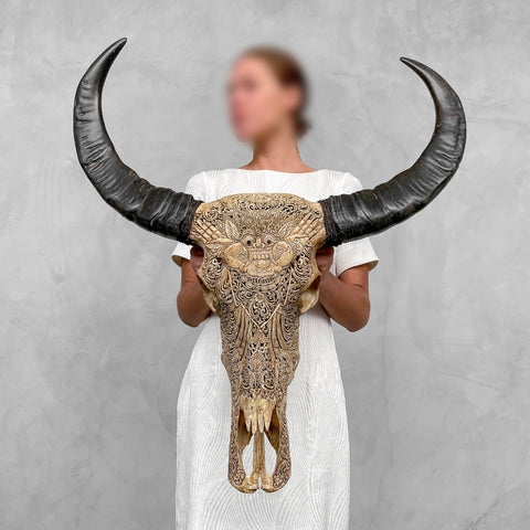 Traditioneller Barong | Handgeschnitzter Büffelschädel