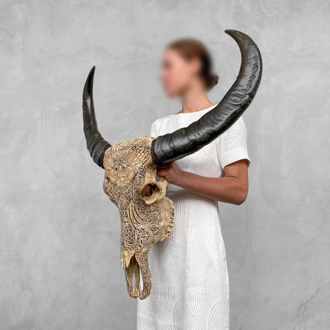 Traditioneller Barong | Handgeschnitzter Büffelschädel