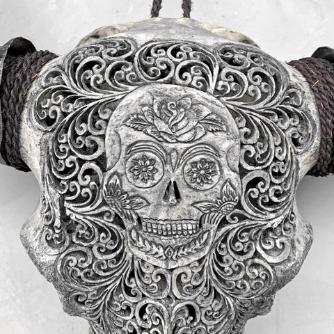 Dios de Los Muertos | Handgeschnitzter Büffelschädel